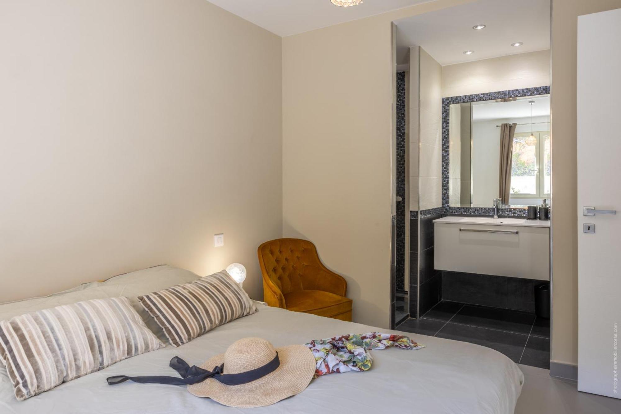 Appartement Vue Mer Fromontica 생플로랑 외부 사진